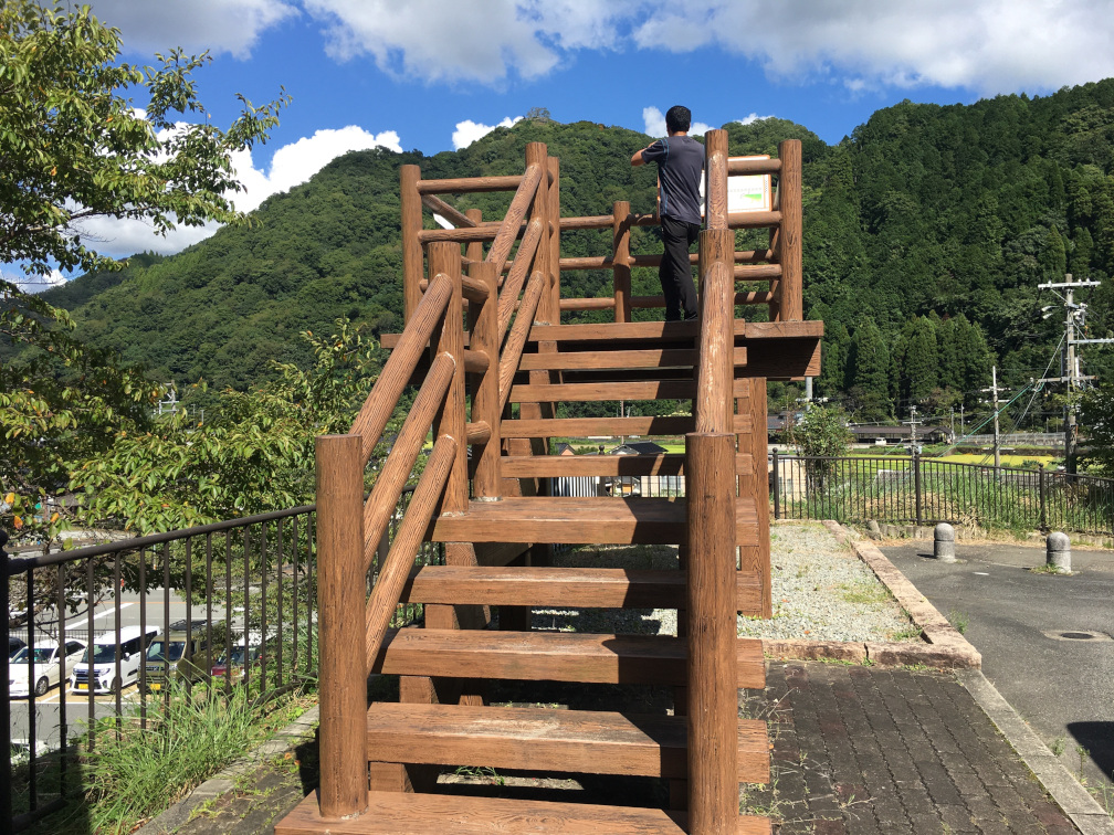 駐車場にある展望台