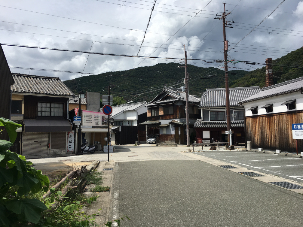 城下町の入口の交差点